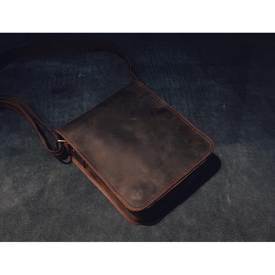 Túi Đeo Chéo Basic Da Bò Sáp Kiểu Trơn Đơn Giản Dễ Phối Đồ