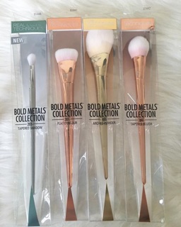 [100% AUTHENTIC bill Ulta Mỹ] Cọ Trang Điểm Real Techniques Bold Metals Collection 