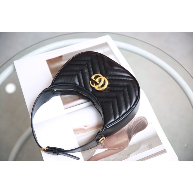 Túi gucci kẹp nách