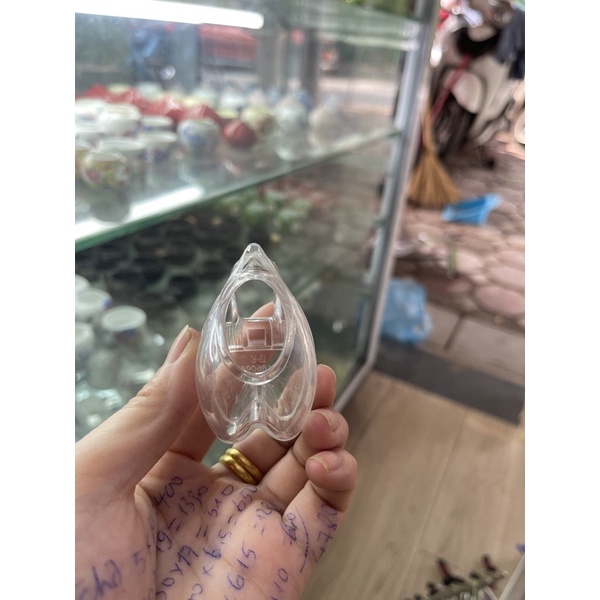 Cóng chống vẩy dành cho khuyên mào mi nhựa cứng dầy dặn  hàng tàu xịn xò kèm hộp như hình hàng về sll