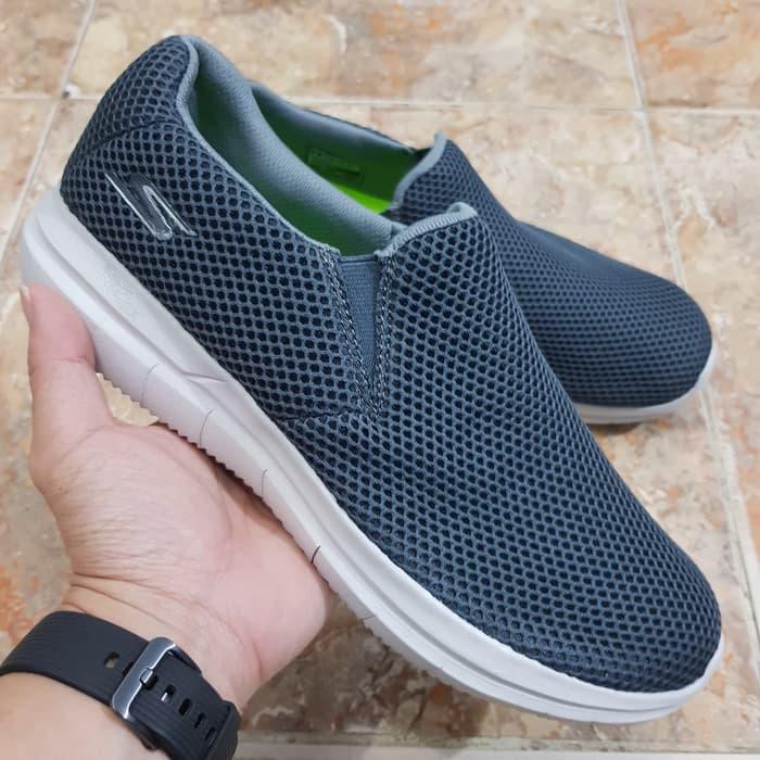 Giày Thể Thao Nam Skechers Goflex Năng Động Thời Trang