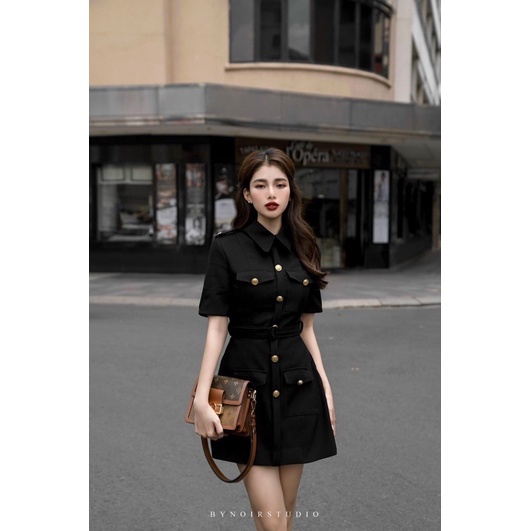 Vest nút kèm đai siêu sang chảnh