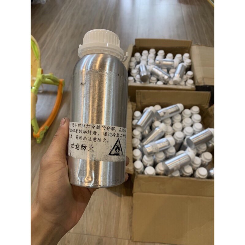 Dung Dịch Ra Đèn Keo Chết Chuyên Dụng Cho Ô-tô & Xe Máy