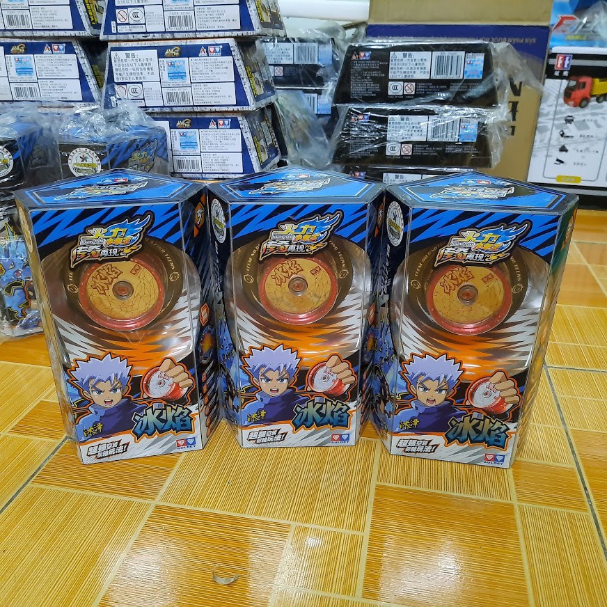 Con quay yoyo kim loại tuyệt đỉnh Yoyo Xích Hỏa Cuồng Long mã DS676101