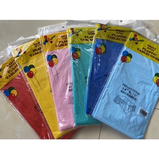 Khăn trải bàn trang trí