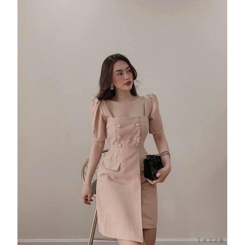 Đầm cổ vuông tay phồng nút bọc | BigBuy360 - bigbuy360.vn