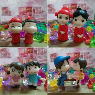 Cặp tượng búp bê nhà mô hình