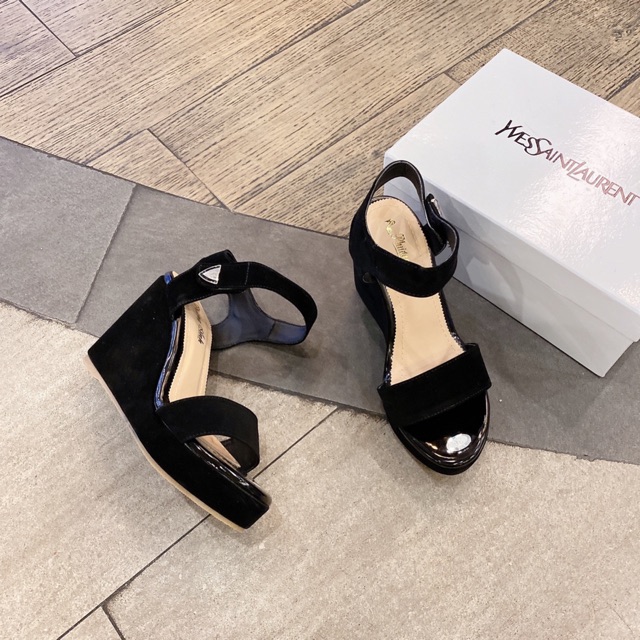 [SẴN] SANDAL XUỒNG NỮ ĐƠN GIẢN SIÊU SANG