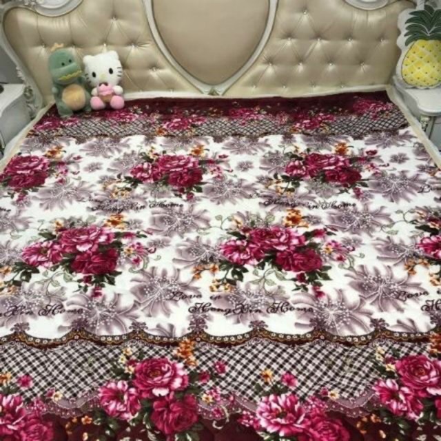 Thảm Nhung trải giường ngủ cao cấp nhất
