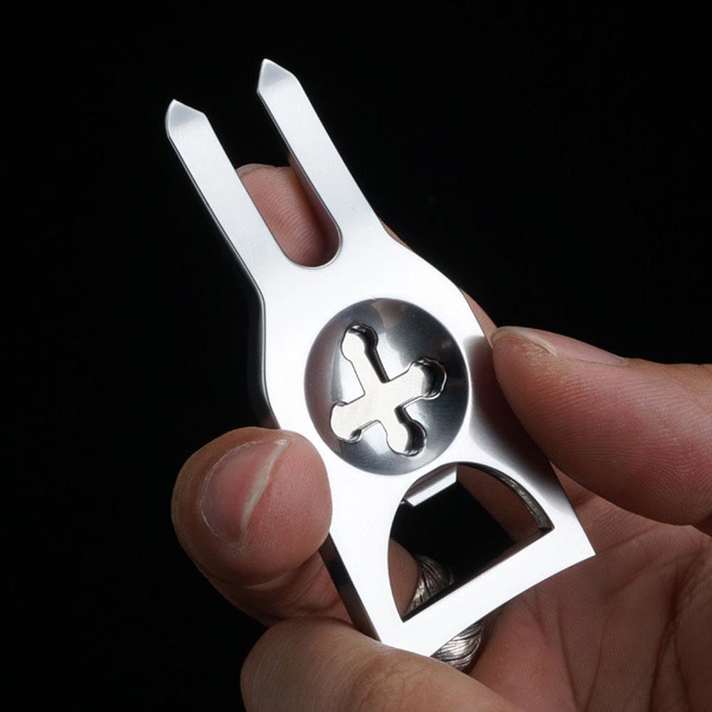 Dụng Cụ Làm Sạch Gậy Đánh Golf Bằng Kim Loại Màu Xanh Lá