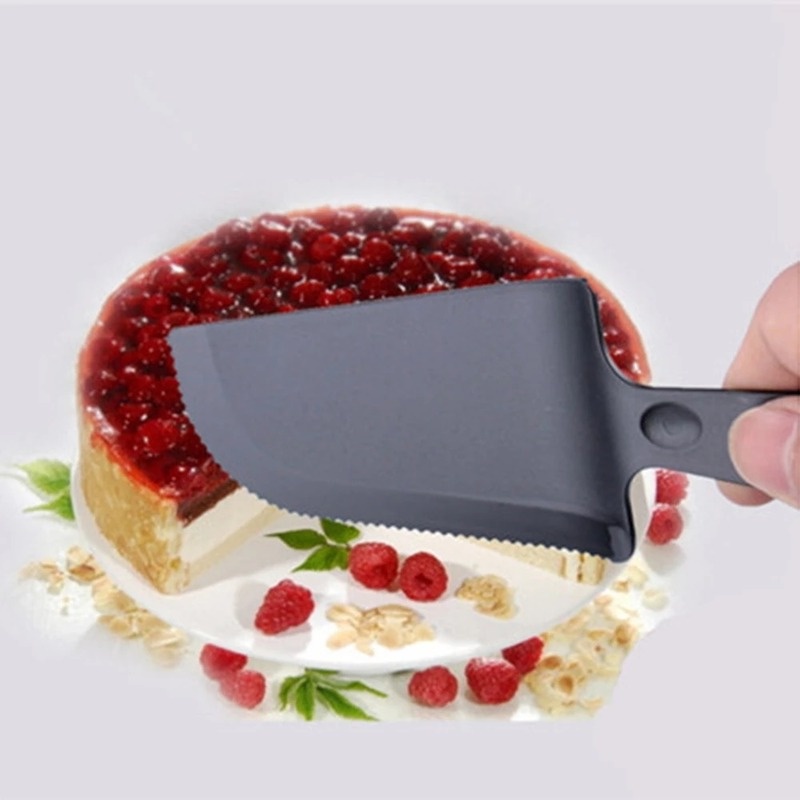 Dao Nhựa Cắt Bánh Kem/Pizza Dùng Một Lần 4 Màu Cho Nhà Bếp