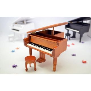 Quà lưu niệm hộp nhạc piano