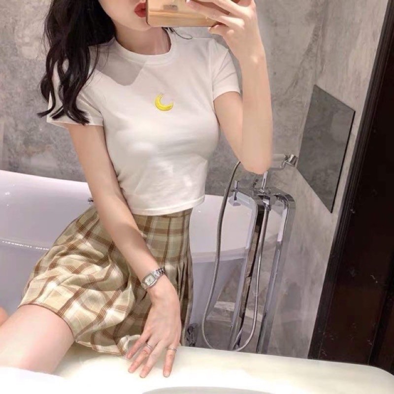 ÁO CROPTOP THÊU MẶT TRĂNG XINH SẮN