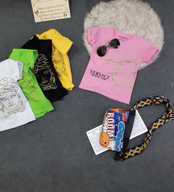 Lô áo in nhũ siêu đẹp . Có 5 màu như hình (chụp thật). Chất nhà Hari thi khách | BigBuy360 - bigbuy360.vn