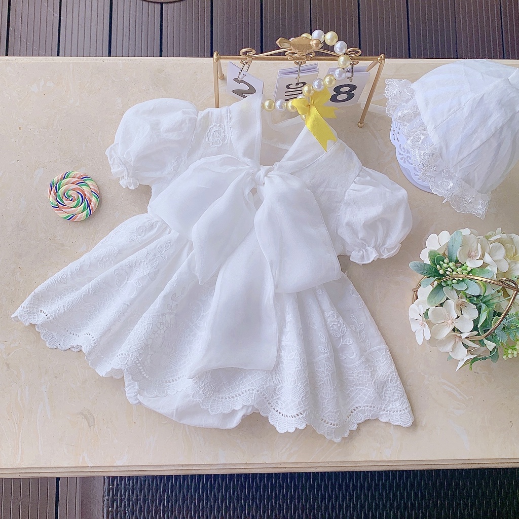 Body váy trắng ren kèm nơ cho bé đầy tháng, thôi nôi