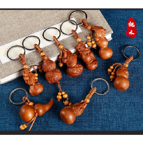 Móc khóa hình trái bầu bàng gỗ xịn đẹp chống nước - moc khoa xe