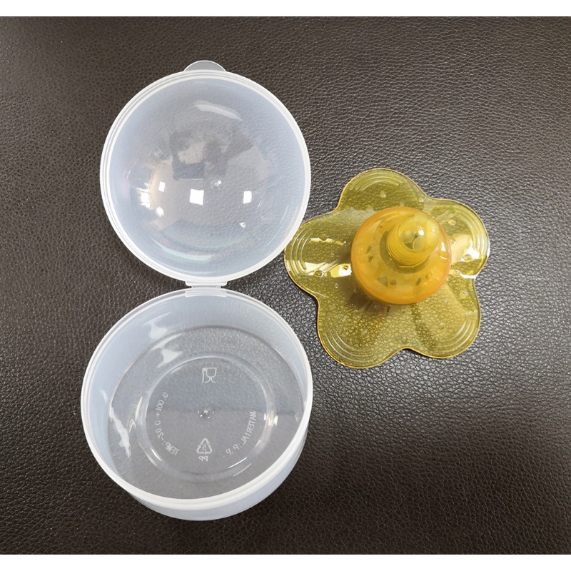 Núm ti silicone bảo vệ đầu ngực cho mẹ bỉm sữa kèm hộp đựng