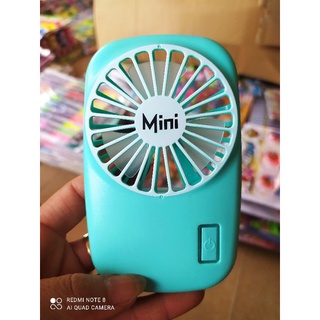 quạt sạc mini càm tay 3 tốc độ gió cực mát ( sỉ đồ trẻ em)