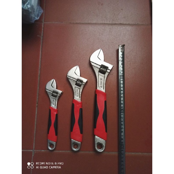 Mỏ lết 8"(200×24) ,10"(250×30),12"(300×36) tay cầm cao su