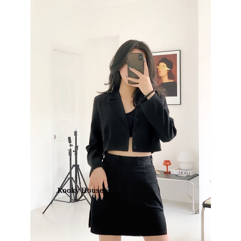 KOOKY HOUSE - ÁO ORLA SUIT ĐEN - Áo vest form croptop tay dài có đệm vai cao cấp