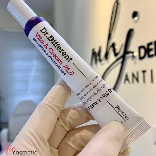 Kem dưỡng trẻ hoá da Dr. Different Retinal Tím Vita- A Cream Night Treatment 20g