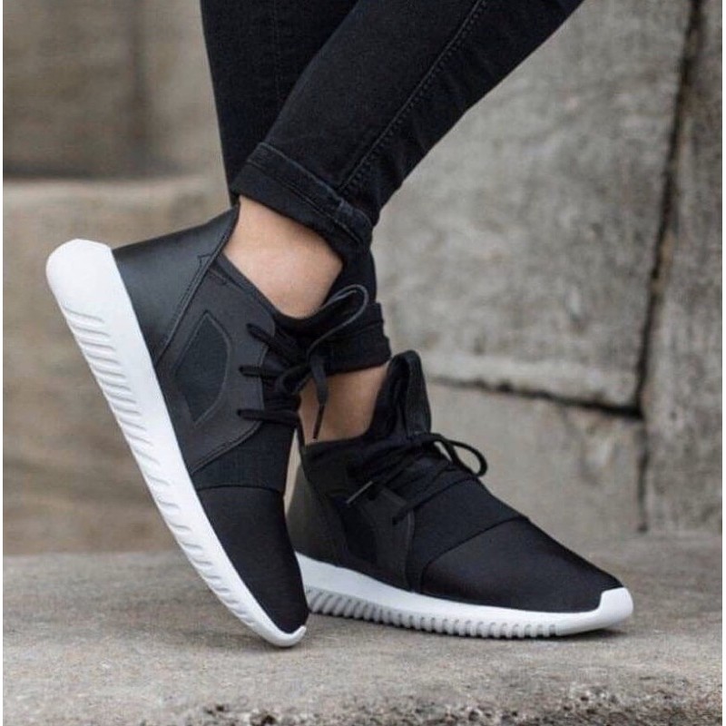 Giày Thể Thao Adidas Tubular Defiant Thời Trang Năng Động