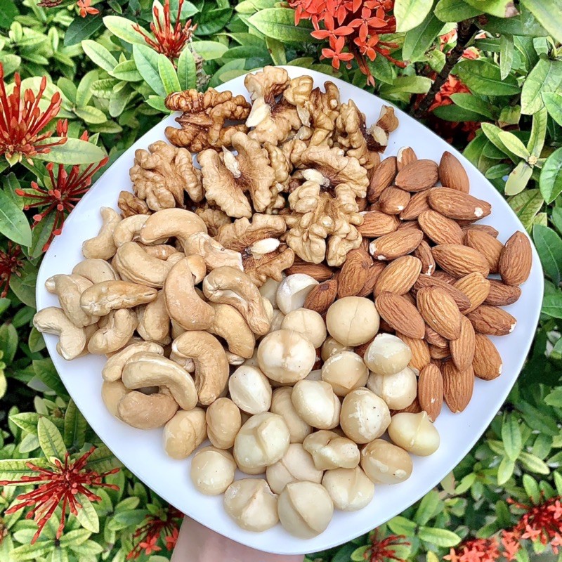 Mix 4 loại hạt dinh dưỡng cao cấp (Hạnh nhân-Óc chó -Macca- Hạt điều) | BigBuy360 - bigbuy360.vn