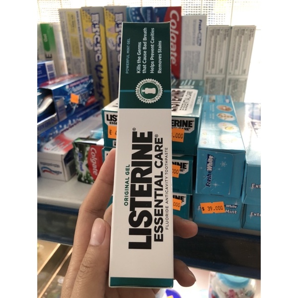 Kem đánh răng Listerine