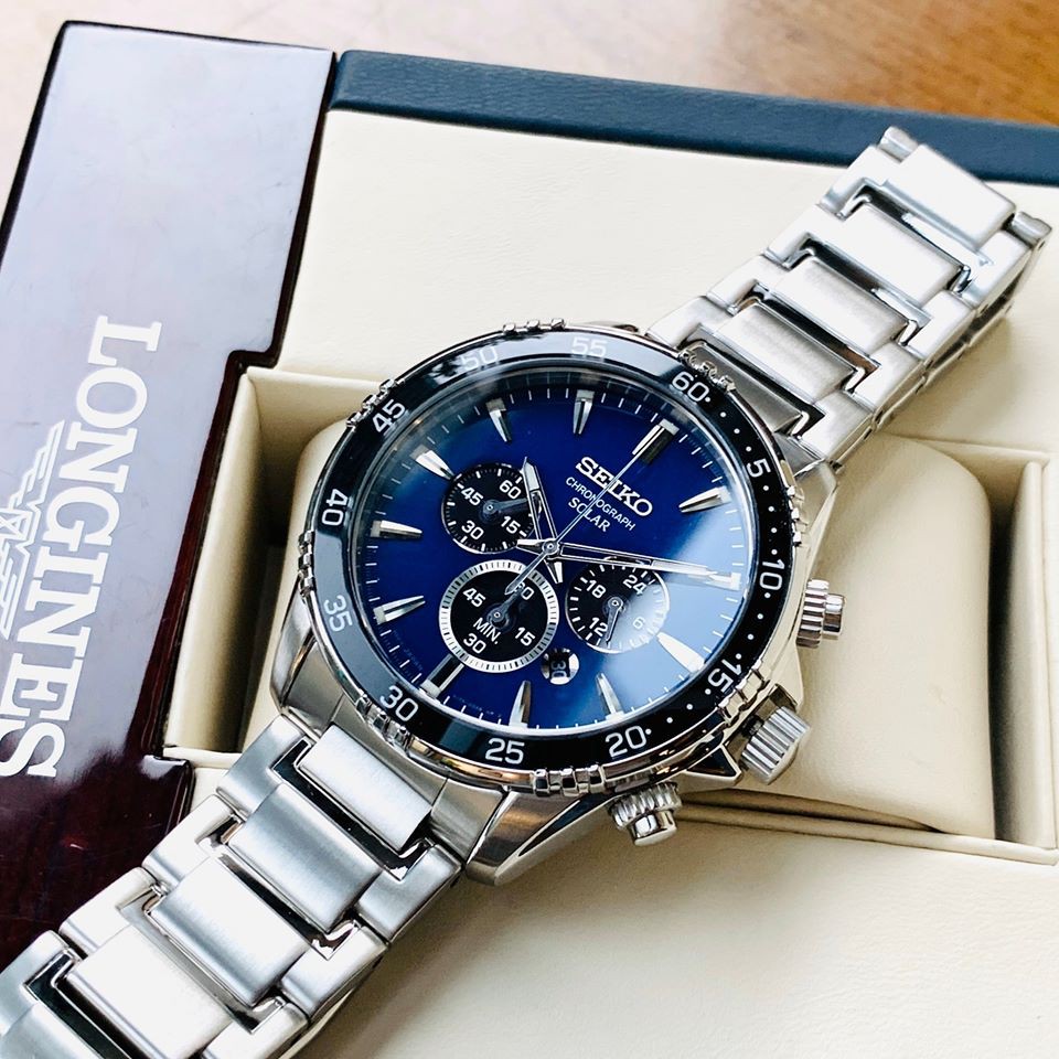 Đồng hồ Nam Seiko Chronograph Solar ( năng lượng ánh sáng),  dây thép không gỉ, kính cứng SSC445P1