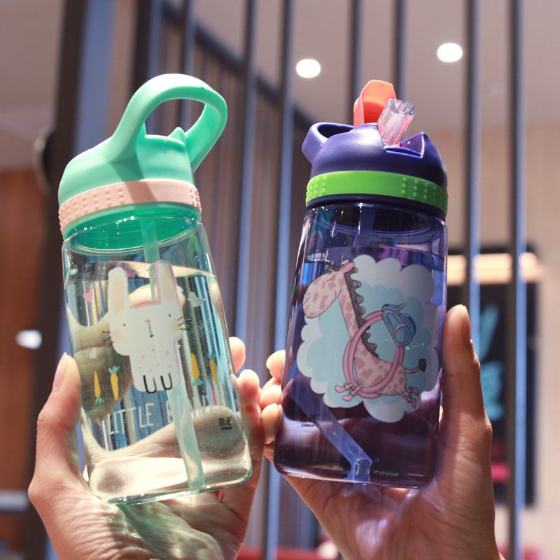 Bình uống nước tích hợp ống hút in họa tiết hoạt hình thời trang cho bé 700ml