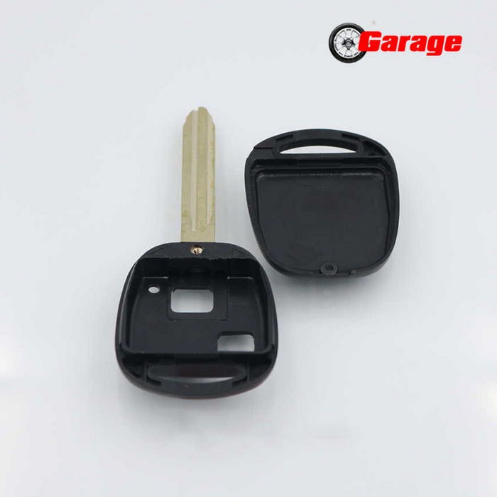 Vỏ chìa khóa Toyota Prado, Land Cruiser, Yaris 2 nút Type 2 chìa thẳng