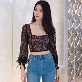 Áo Croptop, Áo ren cổ U