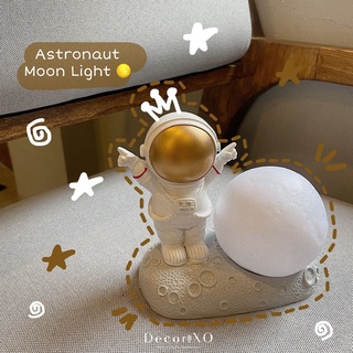 Tượng phi hành gia sang tạo Moonlight, kiêm đèn ngủ đổi 12 màu tự động