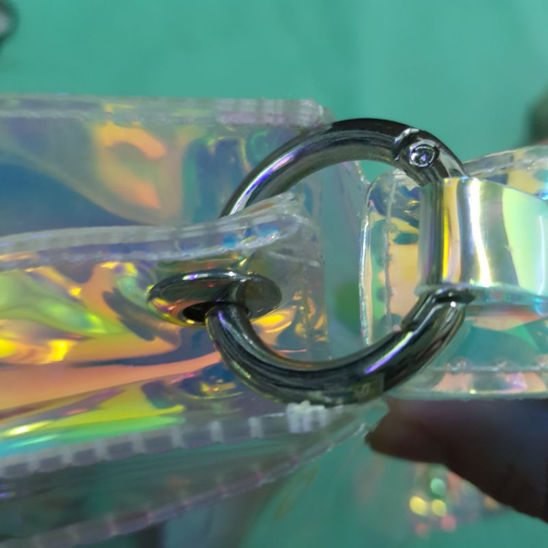 Thanh lý túi holographic z.a.r.a