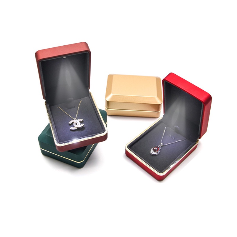 Hộp đựng trang sức hình bát giác có đèn led phát sáng độc đáo