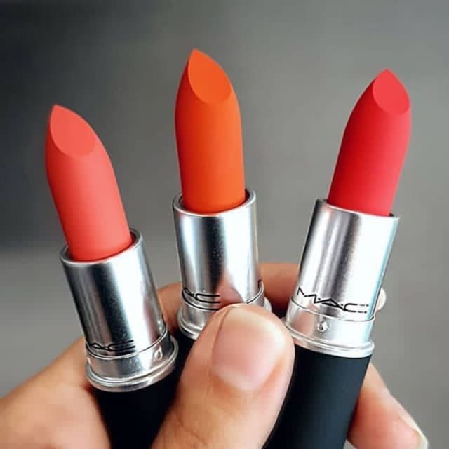 Son MAC dòng nhám Powder Kiss