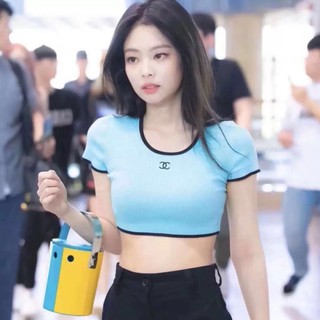 Áo dệt kim tay ngắn thiết kế xẻ trước phong cách Jennie BLACKPINK điệu đà