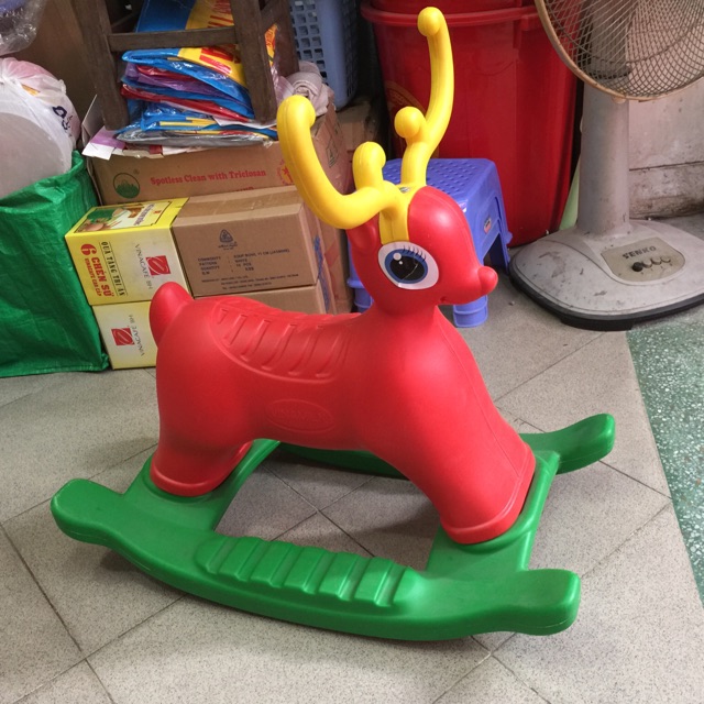 Bập bênh tuần lộc