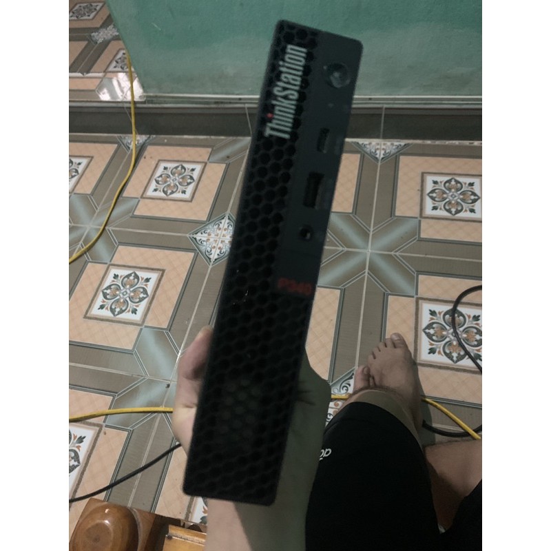 Hệ thống máy trạm tí hon P340 Lenovo