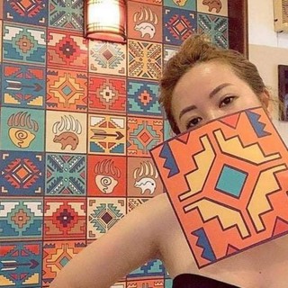DECAL GẠCH BÔNG HOA VĂN HỌA TIẾT