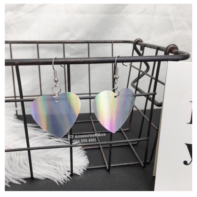 Khuyên tim hologram