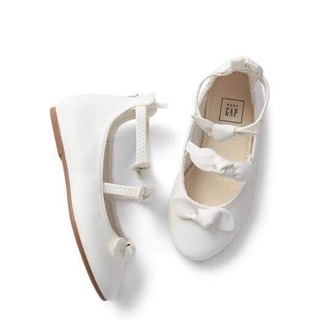 Giầy gap auth