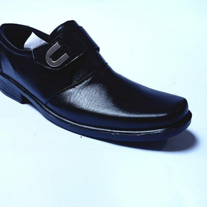 Giá đặc biệt... Giày Lười Màu Đen Trang Trọng Cho Bé Trai Size 33-43