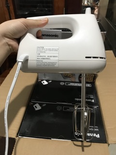 Máy đánh trứng cầm tay panasonic MK-GH3