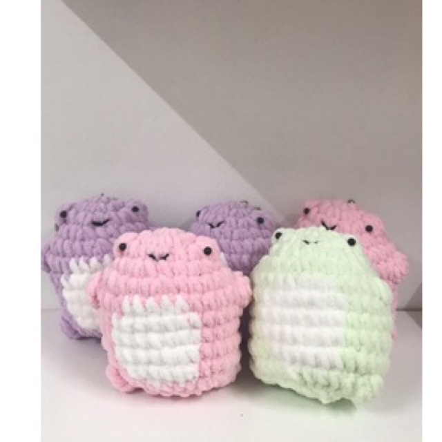 Thú bông ếch bằng len nhung siêu mềm