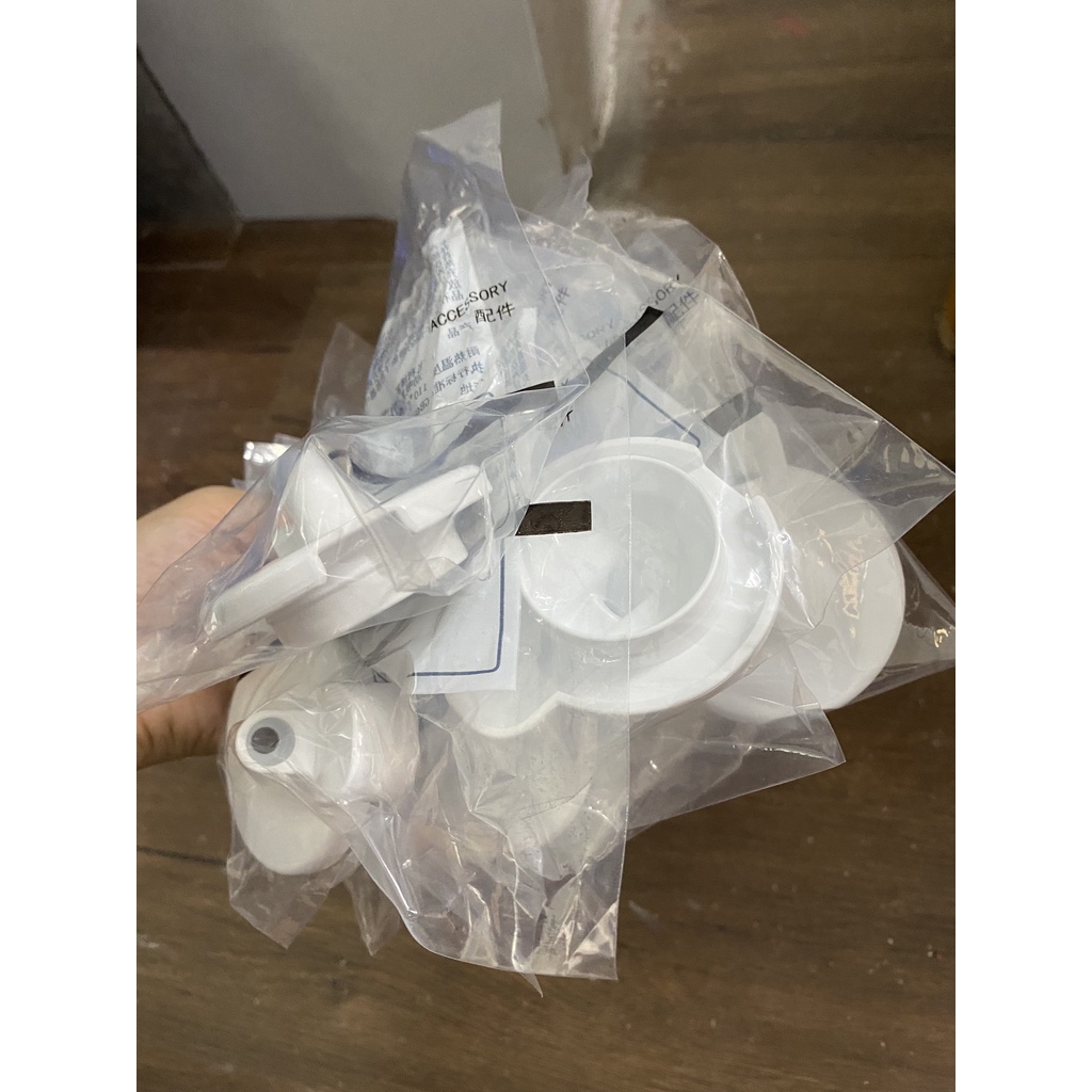 Phụ kiện máy hút sữa avent hoa tuyết - nắp gắn dây