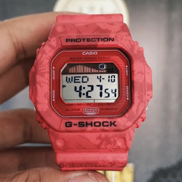 Đồng Hồ Casio Nam G Shock GLX-5600F-4DR Dây Nhựa Màu Đỏ - Mặt Vuông - Đồ Thị Thuỷ Triều