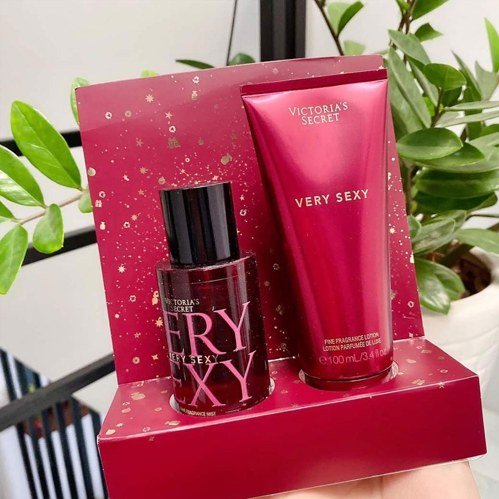 Bộ sản phẩm Victoria's Secret Very Sexy Gift Set Fragrance Mist &amp; Lotion