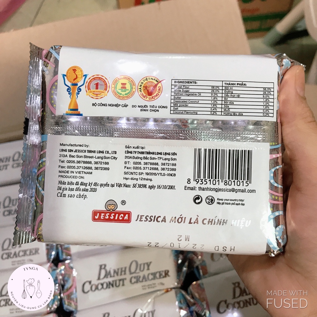 Bánh Quy Dừa Giấy Bạc Coconut Cracker Jessica Gói 178g