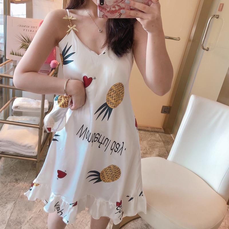 Đầm ngủ hai dây có đệm ngực xinh xắn gợi cảm cho nữ